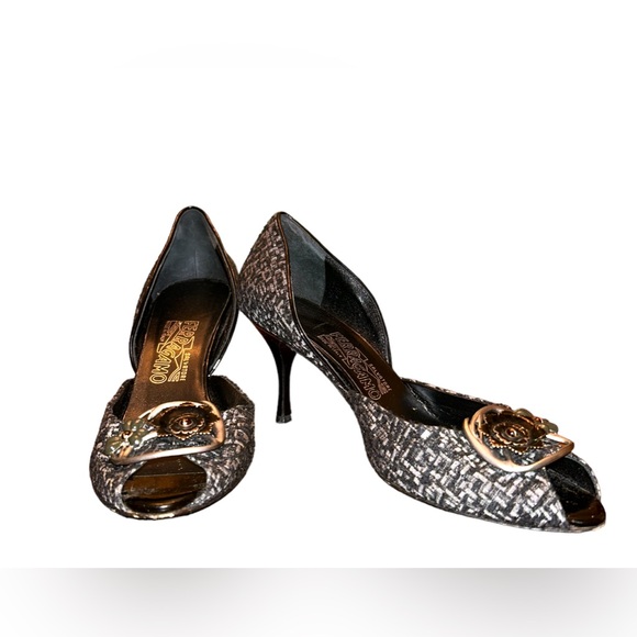 Vintage Authentic Salvatore Ferragamo Tweed Floral Designed Heels Size 7 - Picture 1 of 8